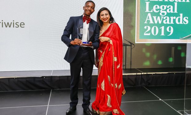 Afriwise wins Innovation Award at 2019 African Legal Awards ceremony.